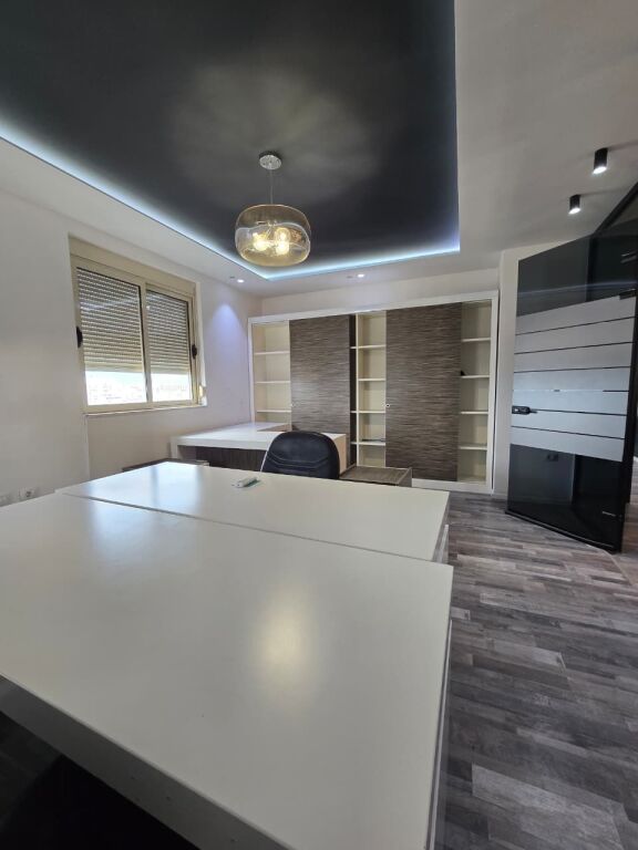 Zyre per qera te Delijorgji 160m2