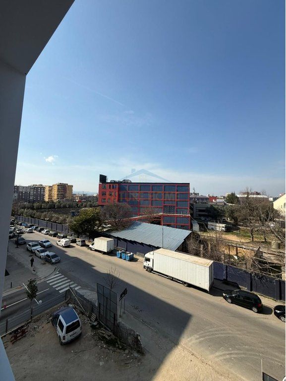 In vendita, Appartamento 2+1, Porcelan, Tirana