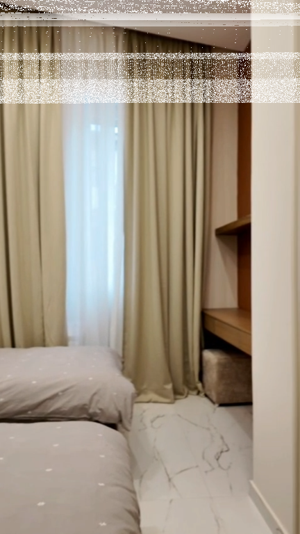 Appartamento 2+1, Mine Peza!