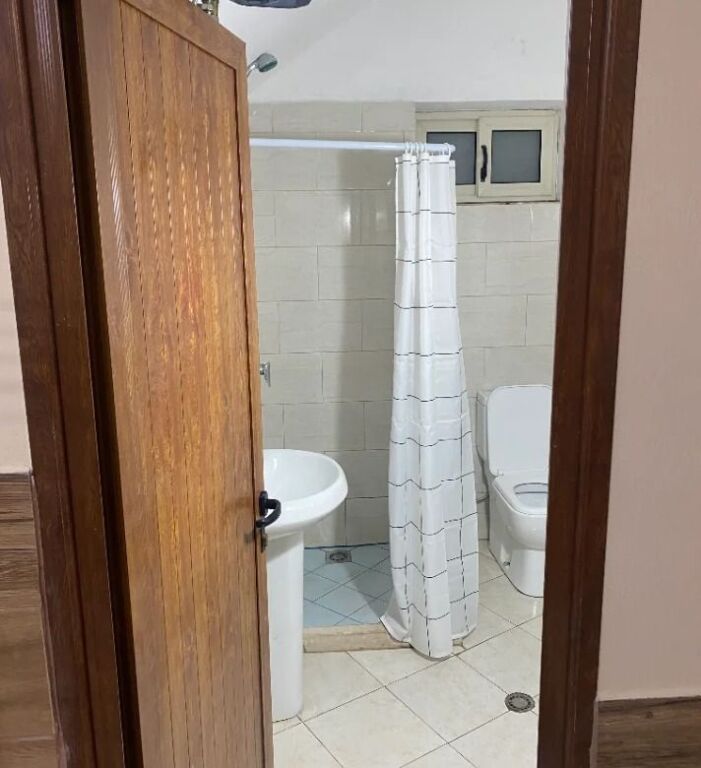 Qera | Shtëpi private 1 + 1 | Spitali Amerikan 2 | 350 €/muaj