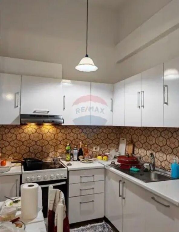 APARTAMENT 1+1 PER SHITJE NE MISTO MAME