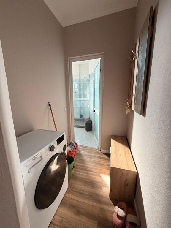 APARTAMENT 2+1 ME QIRA TEK RRUGA KUMINIT(pet friendly)