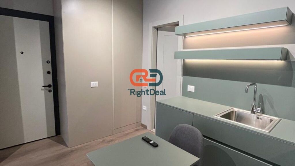 Tek Stacioni Trenit, Shiten 3 Garsoniere, Mundesi Ideale Investimi !!