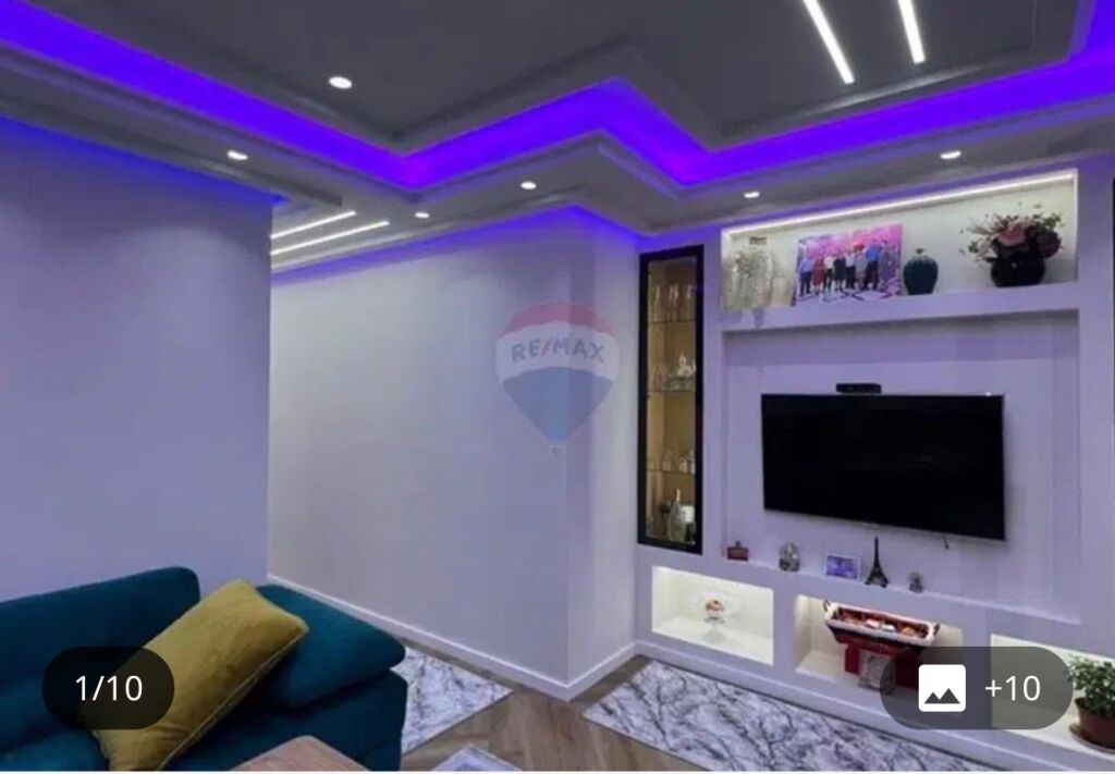 Apartament 3+1+2 , Ish Fusha E Aviacionit