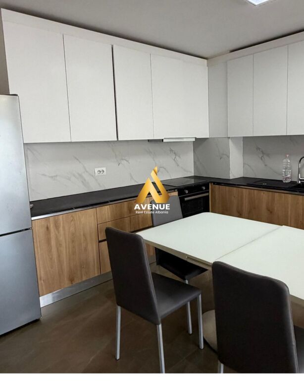 Apartament 3+1+2 për qira  Rezidenca Turdiu, Fusha e Aviacionit, Tiranë