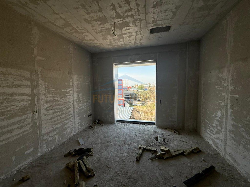 In vendita, Appartamento 2+1, Porcelan, Tirana