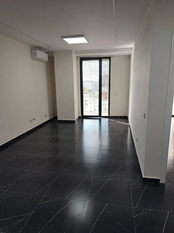 Affitto | Appartamento 1 + 1 | Via Mine Peza | 580 €/mese