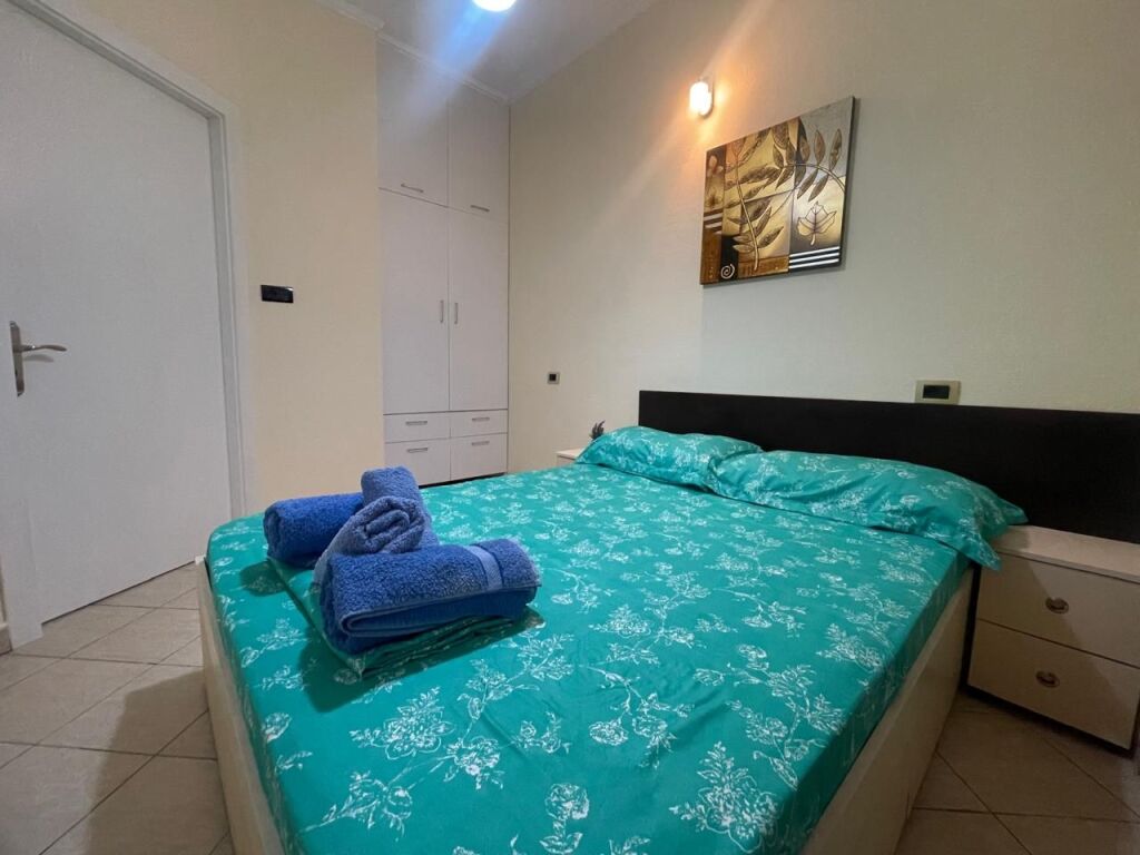 JEPET ME QERA APARTAMENT 1+1 TEK 5 MAJI PAS CONCORD CENTER