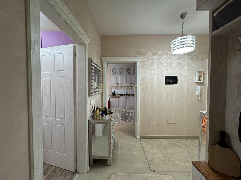 Apartament 2+1+2T Me Qira te Ish Rajoni Durrës - 600€ | 86 m²