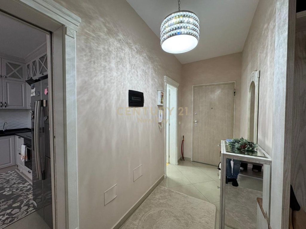 Apartament 2+1+2T Me Qira te Ish Rajoni Durrës - 600€ | 86 m²