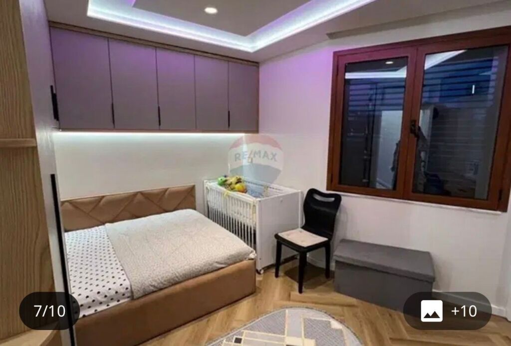 Apartament 3+1+2 , Ish Fusha E Aviacionit