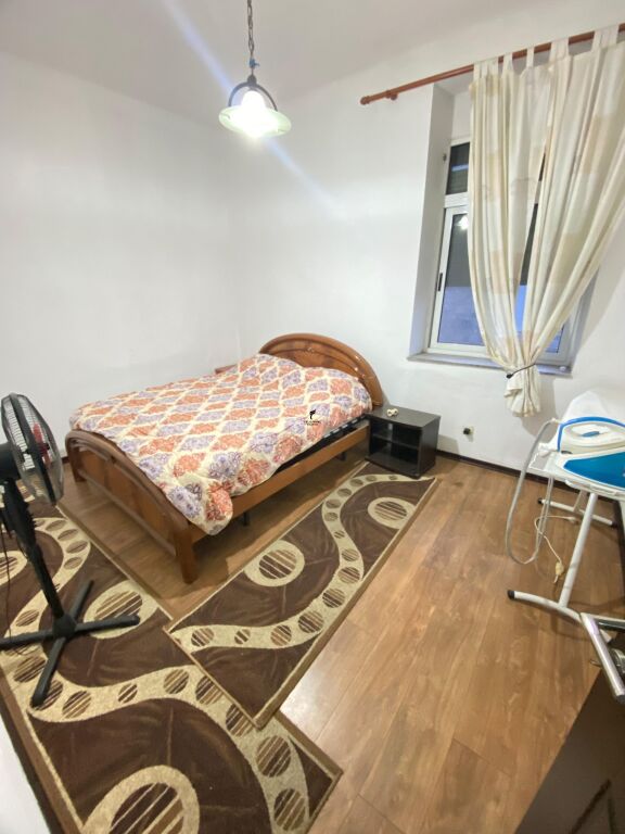 APARTAMENT ME QERA 2+1 STADIUMI DINAMO 50.000 LEKE FH-58789