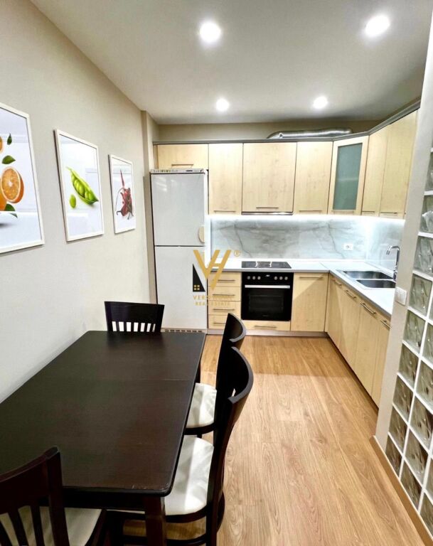 APARTMENT 1+1+BLK FOR RENT NEAR NEW MATERNITY, BRRYLI 55,000 LEKE