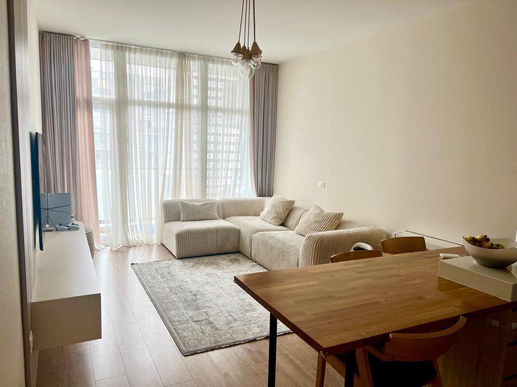 Contemporary Apartment for Sale in the Municipality of Paris