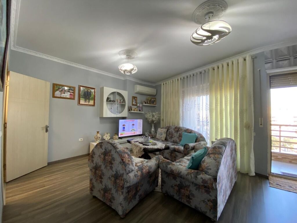 Apartment 2+1+2 for Sale – Irfanit Building