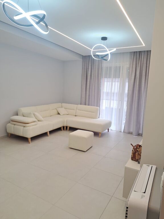 Apartament 2+1 me qera, 5 Maji