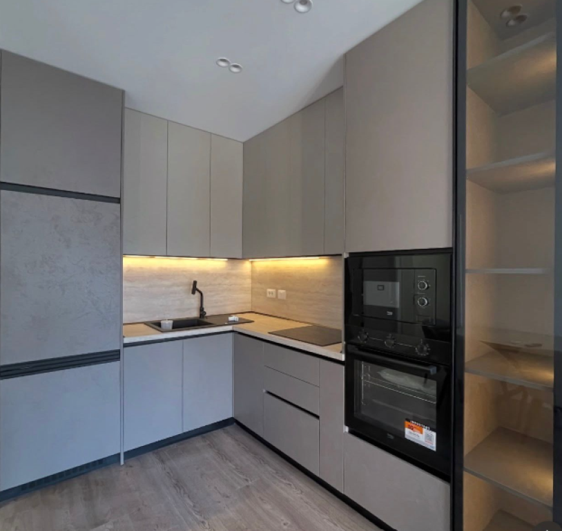 🏡 Apartament 2+1 me Qira – Zogu i Zi    