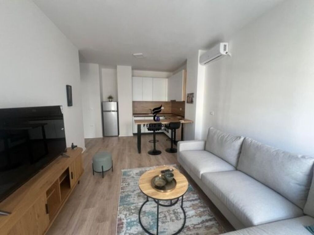 APARTAMENT ME QERA 1+1 LAPRAKE 55.000 LEKE FH-58666