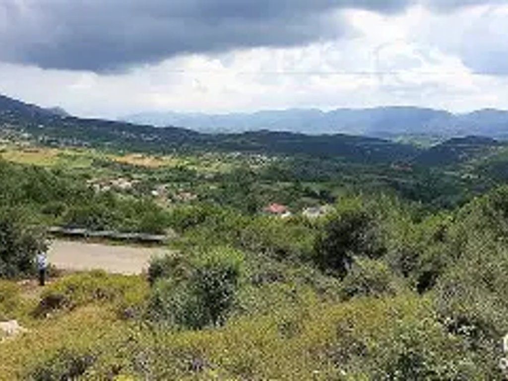 LAND FOR SALE in Priske e madhe – 8,880 m²!
