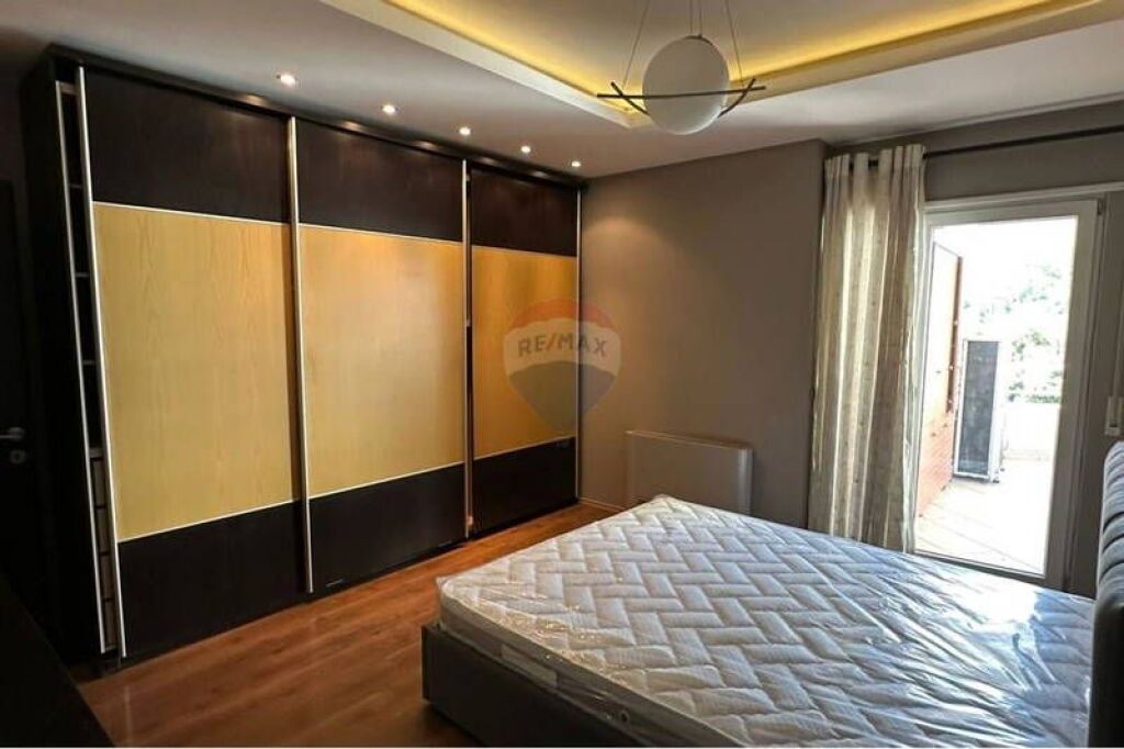 Apartament me qira 3+1