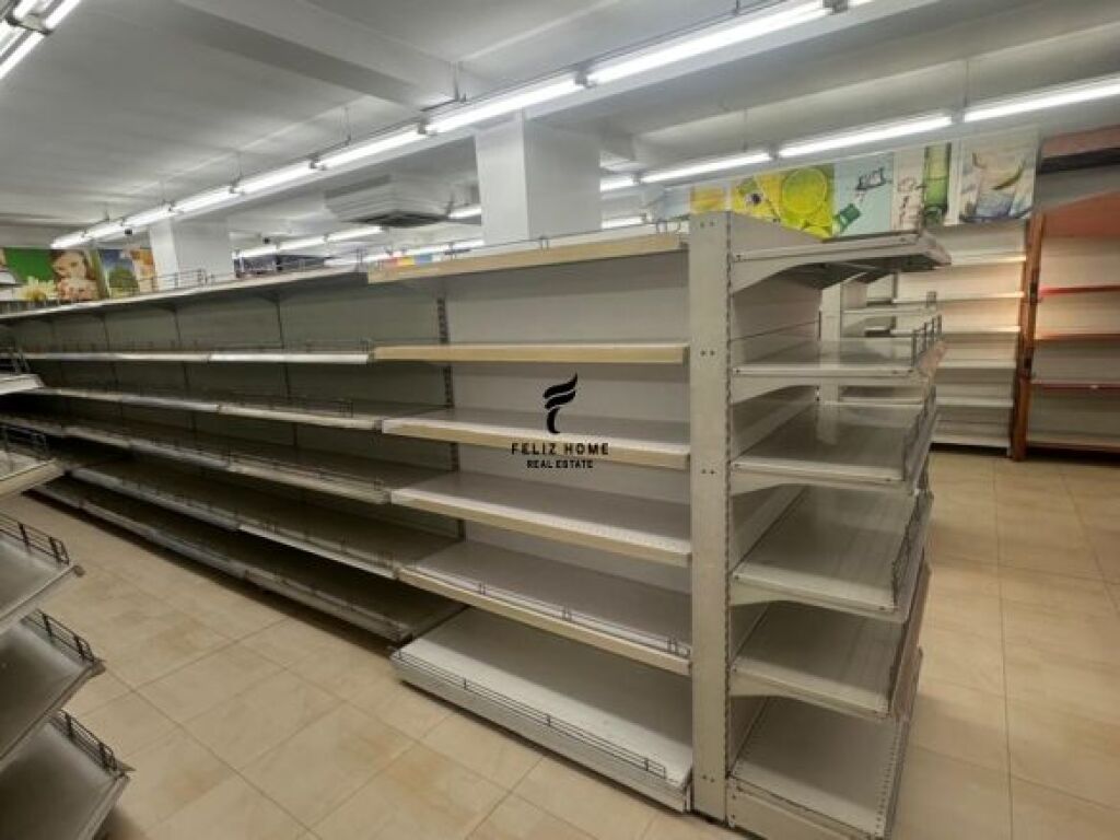 DYQAN ME QERA 220 M2 21 DHJETORI 3.300 EURO FH-58770