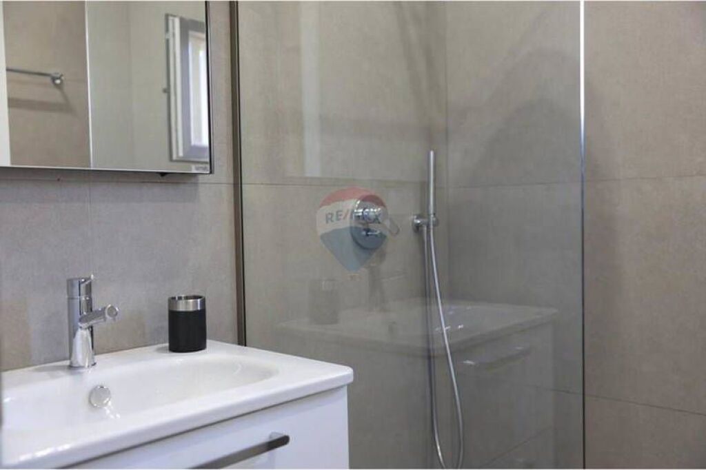 1+1+p.parkimi me qira te 5 Maji