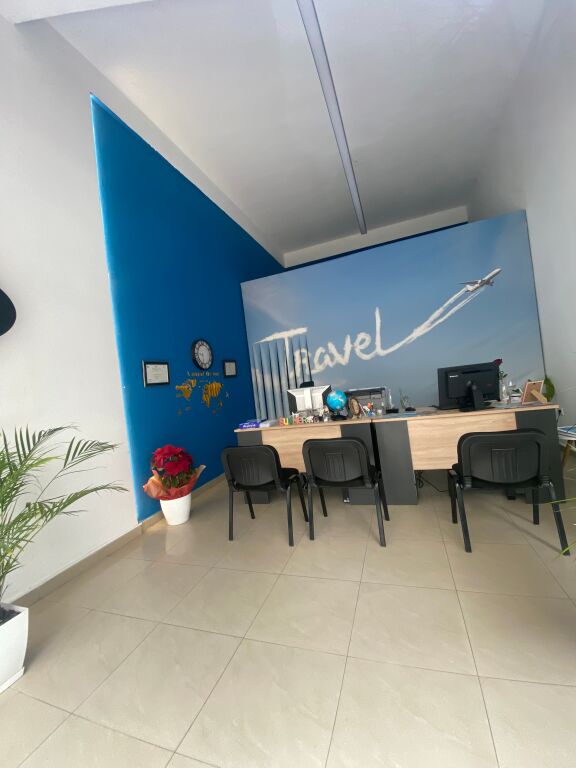 Dyqan per shitje Yzberisht !