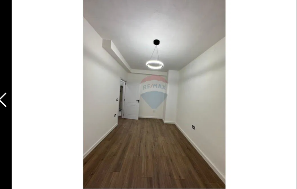 Apartament per shitje 1+1 tek Komuna e Parisit