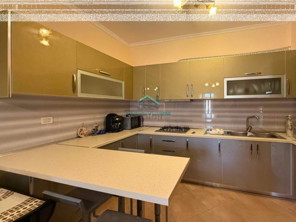 FOR SALE APARTMENT 1+1 – LUNGOMARE, VLORE.