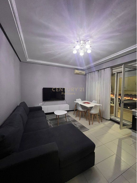 APPARTAMENTO 1+1 CON POSTO AUTO IN AFFITTO PRESSO IL COMPLESSO DELIJORGJI 700 € /Mese Sup. Totale  65m2