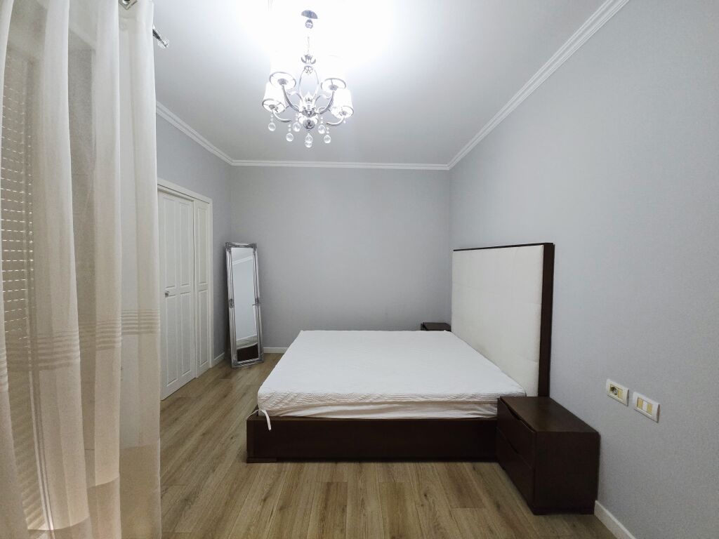 Jepet Me Qera Apartament 1+1+1 Ballkon