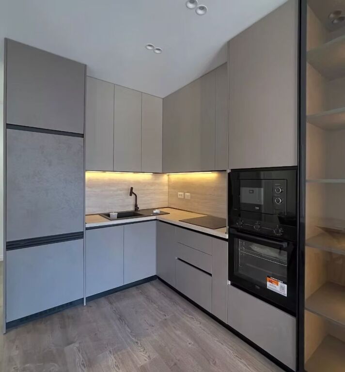 Apartament 2+1 per qira tek Zogu i Zi.