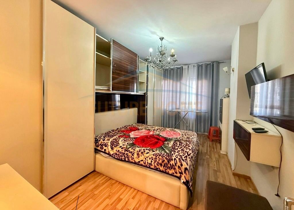 🏠 Jepet me Qera 2+1 i Bollshëm te Unaza e Re! 📍