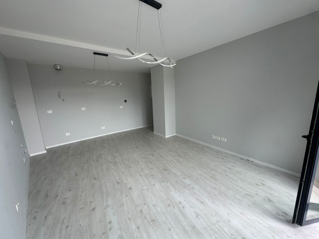 Jepet Ambjent me qera LAKE VIEW RESIDENCE , RRUGA E KOSOVAREVE