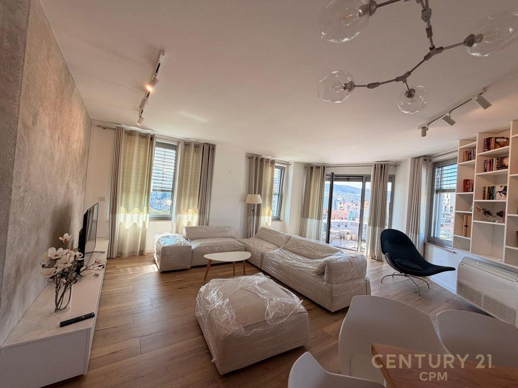 EKSKLUZIVE ! STADIUMI DINAMO APARTAMENT LUKSOZ ME QIRA 2+1+2+DEPO+POST PARKIMI 1,500 € /Muaj Sip. Totale  155m2