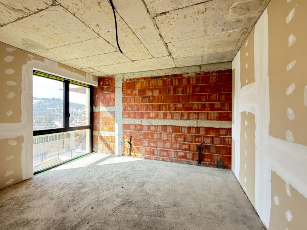 🏡 Semi-Detached Villa for Sale near TEG