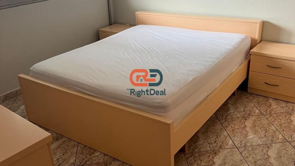 Ne Allias, Jepet Me Qira Kati I Dyte I Nje Vile, Me Planimetri 2+1+2, Te Rregullt Dhe Te Bollshme!!!