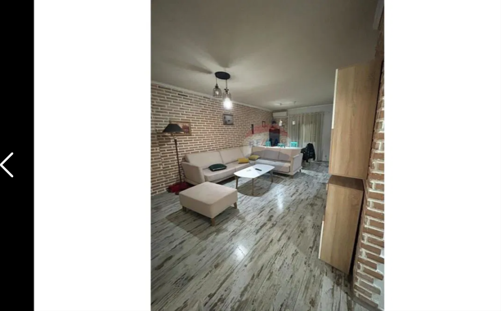 Appartamento in affitto 2+1 a Komuna e Parisit