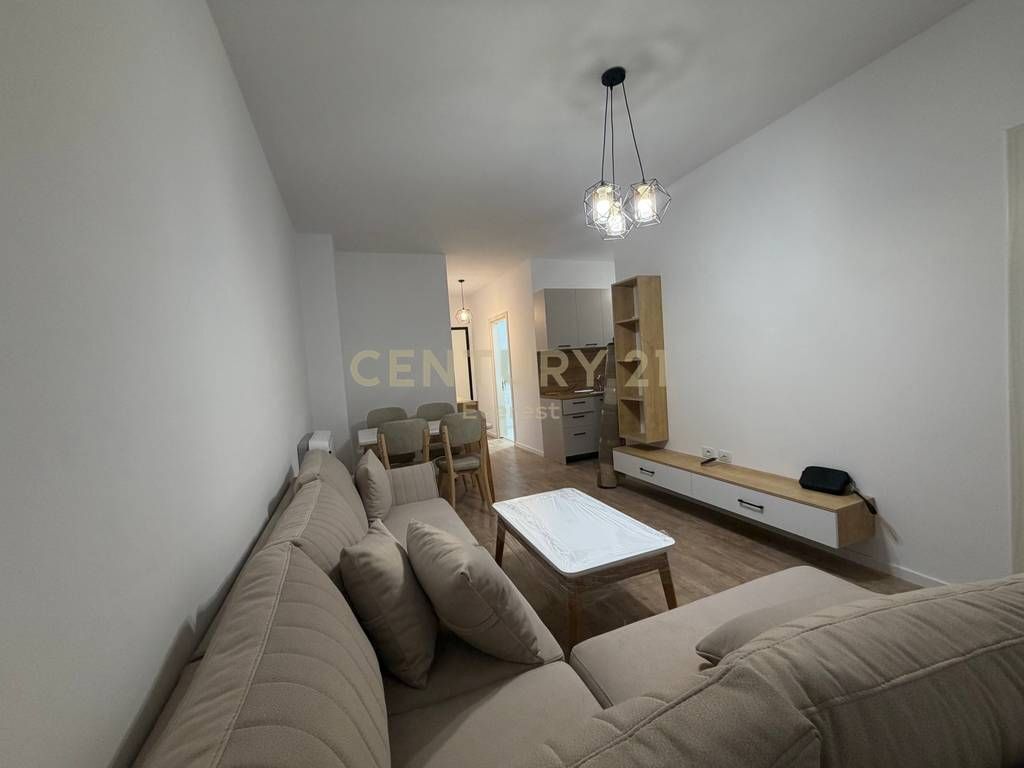 JEPET ME QIRA APARTAMENT 1+1 NE LAPRAKE