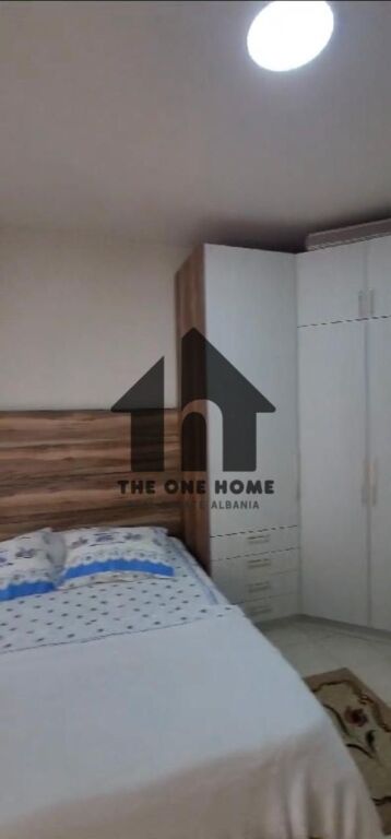 Qera 1+1 Komune Parisit / Pallat i ri .