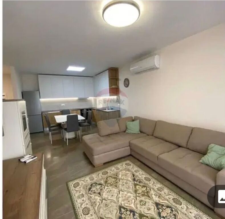 Apartament 3+1+2+ parkim ish fusha aviacionit