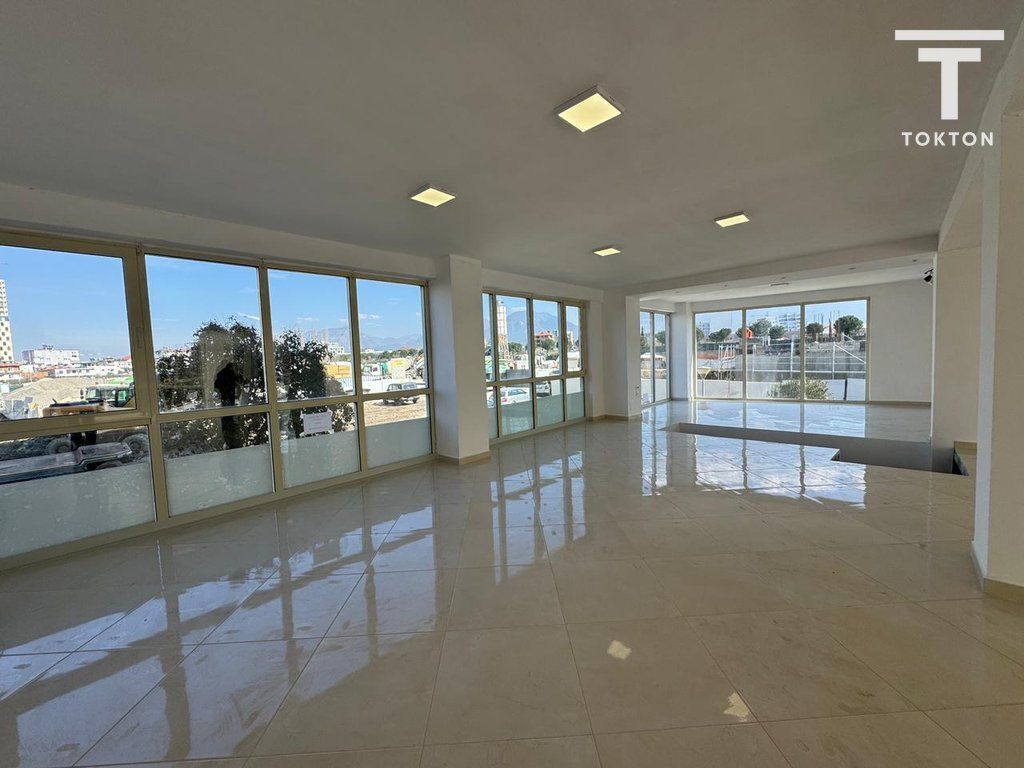 Jepet me Qira Ambient Biznesi – Rruga Jordan Misja, Tiranë