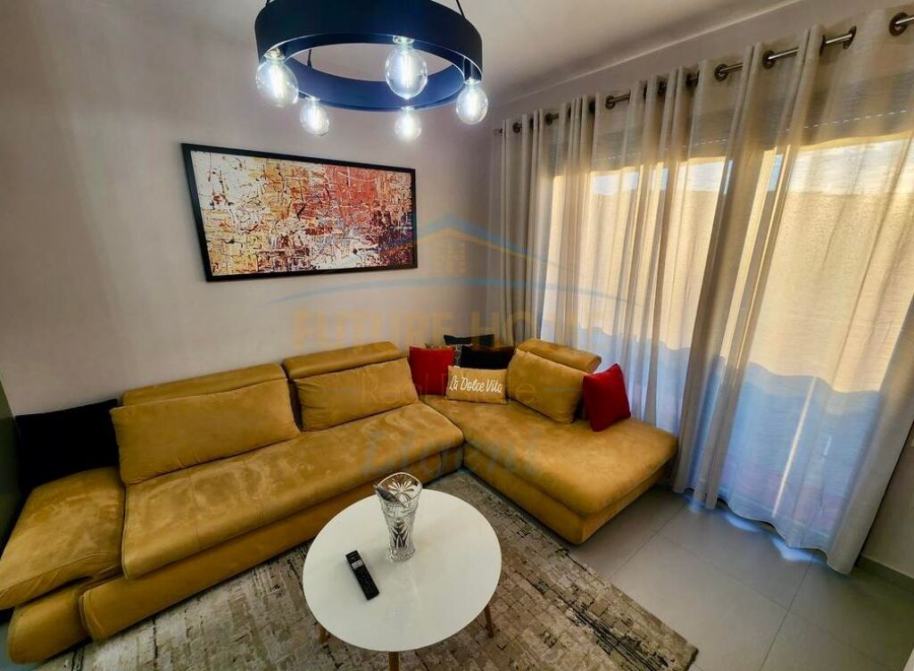 Qera, Apartament 1+1, Stadiumi Dinamo, Tirane.