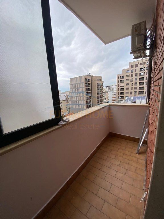 Qira Apartament 1+1, Galeria, Rruga e Barrikadave