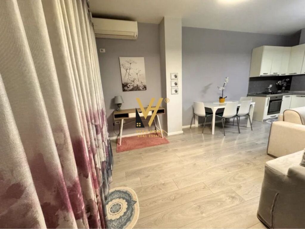 JEPET APARTAMENT 1+1 ME QERA TE JORDAN MISJA 570 EURO