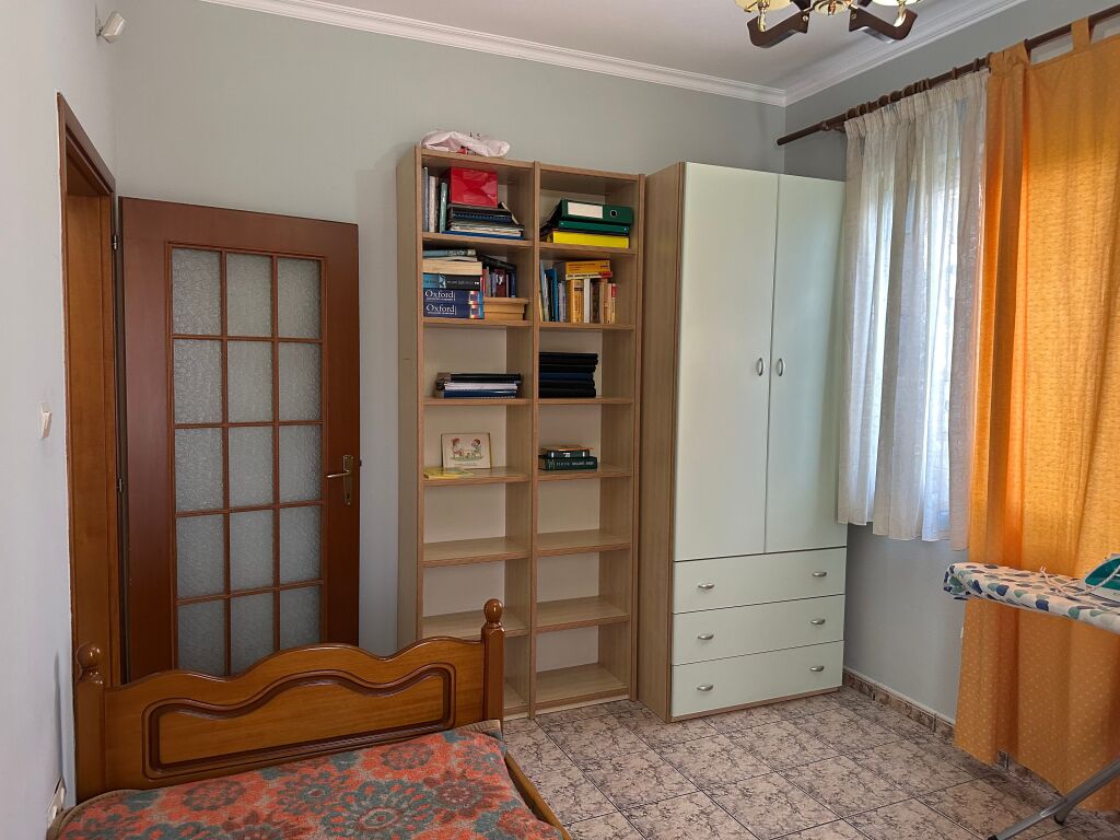 Vile Private me Qira Ali Dem