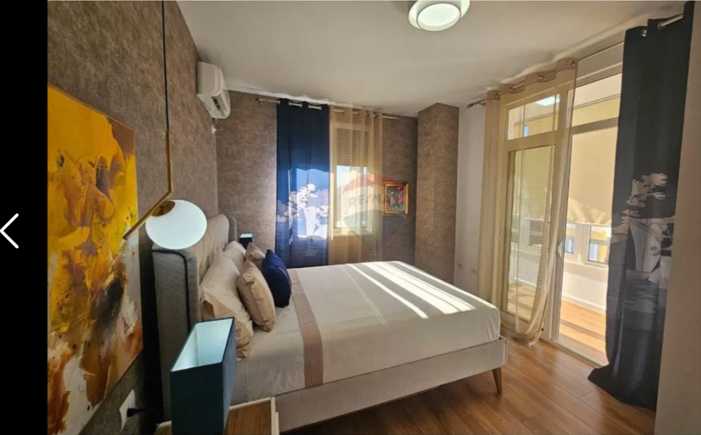 Apartament per qera 1+1 tek 21 Dhjetori