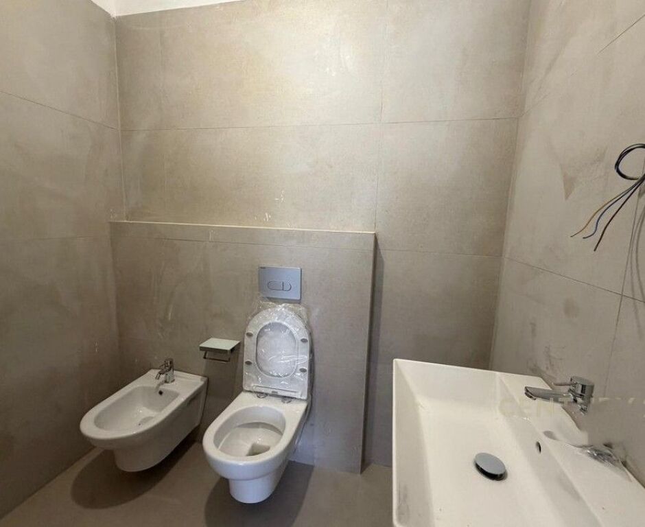 Apartament 2+1+2 per qira tek Uzina Dinamo,Rruga 5 Maji