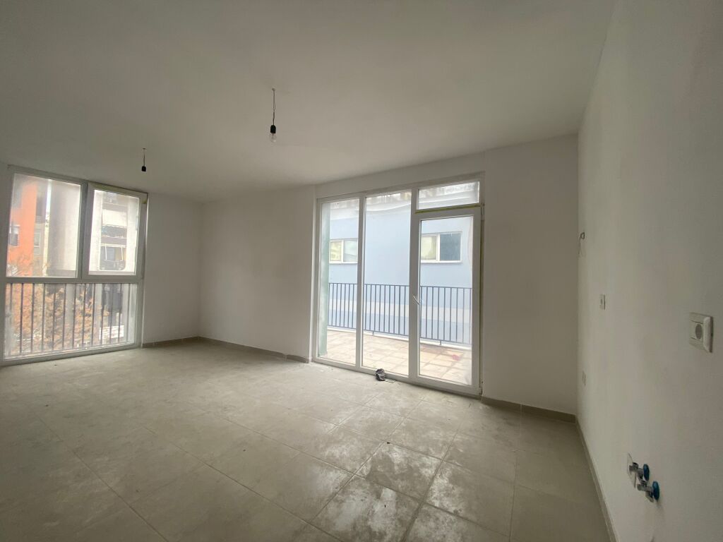 Appartamento 2+1 in vendita Yzberisht !