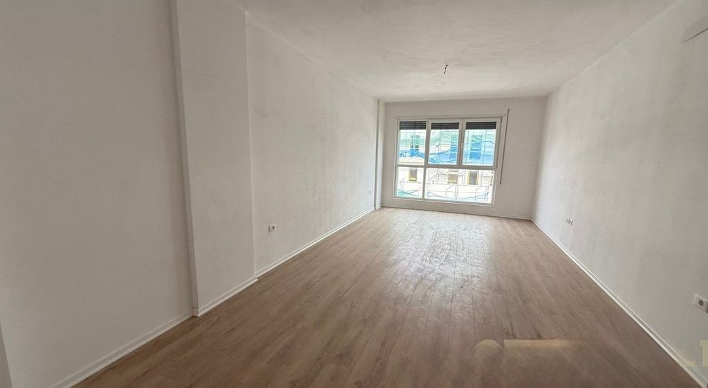 Appartamento 2+1+2 in vendita presso Trio Towers Residence, a Don Bosko !